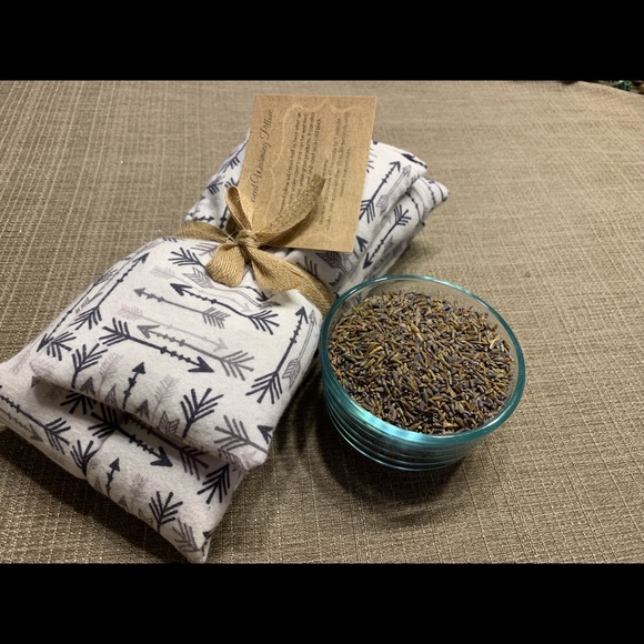 Organic lavender Neck Wrap and Eye Pillow - Picture 2 of 5